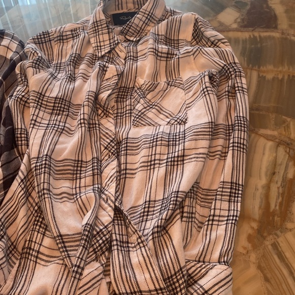 Rails 2pc lot button down plaid XS - Picture 3 of 3
